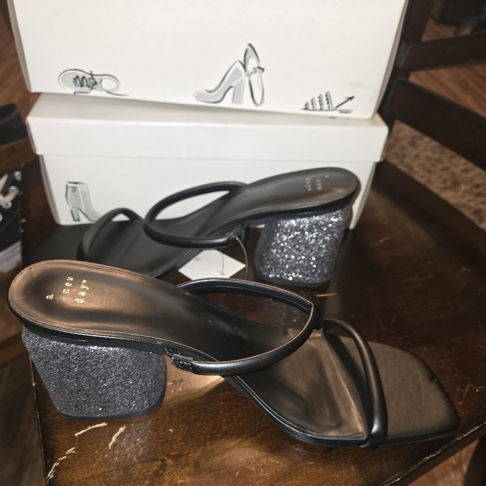 Miley Mule Heels - Picture 3 of 7